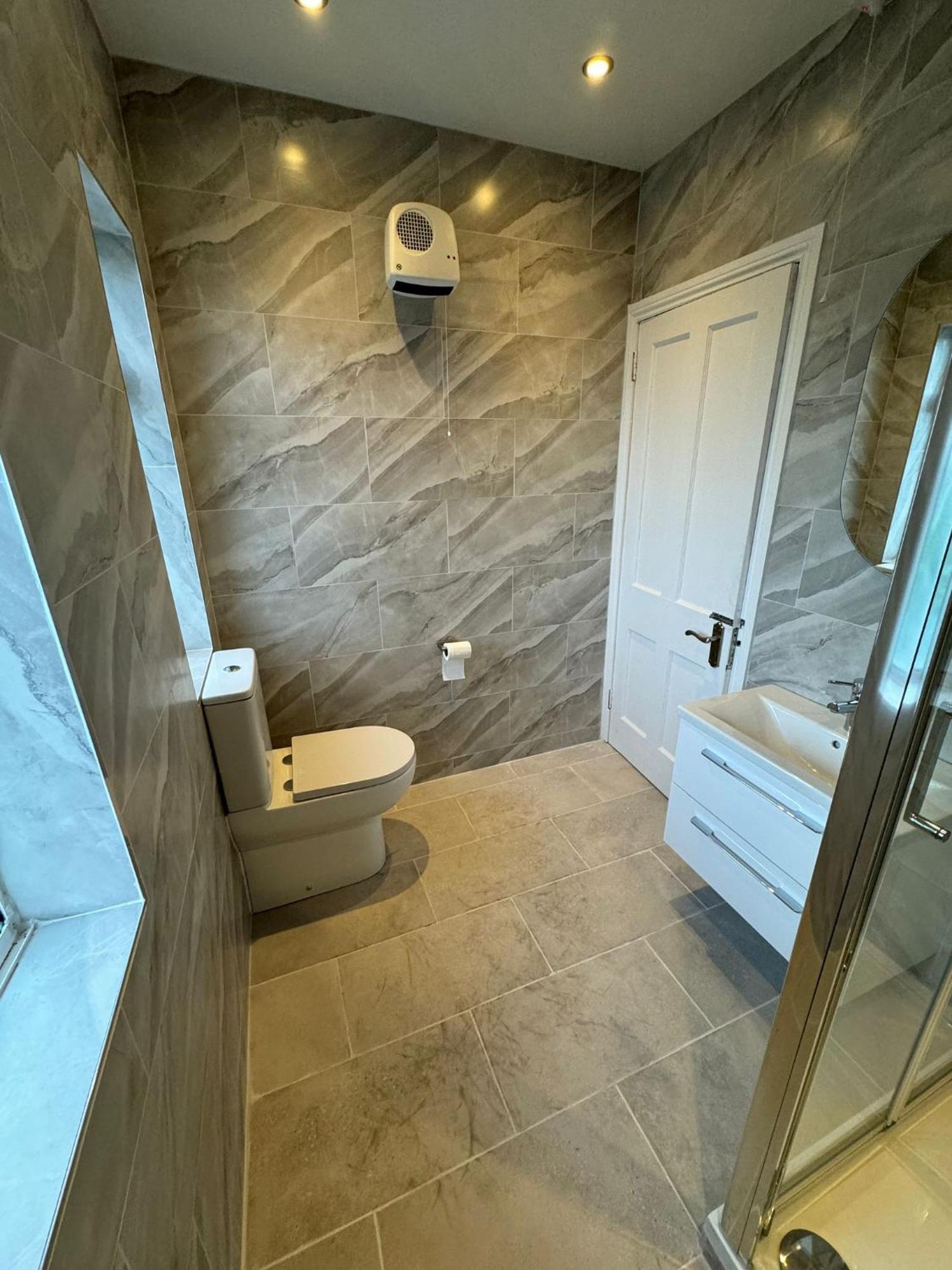 Very Nice Triple Room At 2 Iveragh Rd-5 Dublin Bagian luar foto